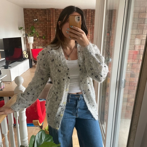 Vintage Hand knit Cardigan - Picture 2 of 5
